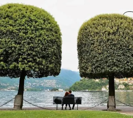 Apartment Lakeside * Domaso